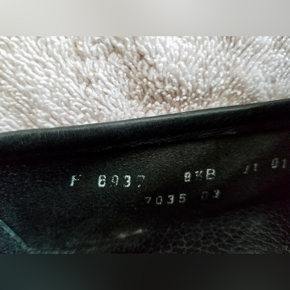 Cole Haan black vintage loafers, size 8.5 - Picture 3 of 8